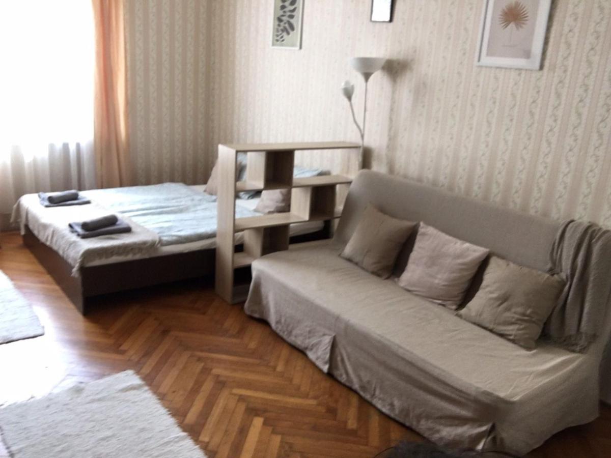 Cozy Flat At Stadionok M Station Budapest Eksteriør billede